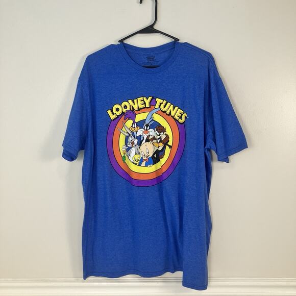 Looney Tunes Bugs Bunny Cast Squad Mens T-Shirt Blue Size XL Tweety Sylvester - Picture 1 of 7